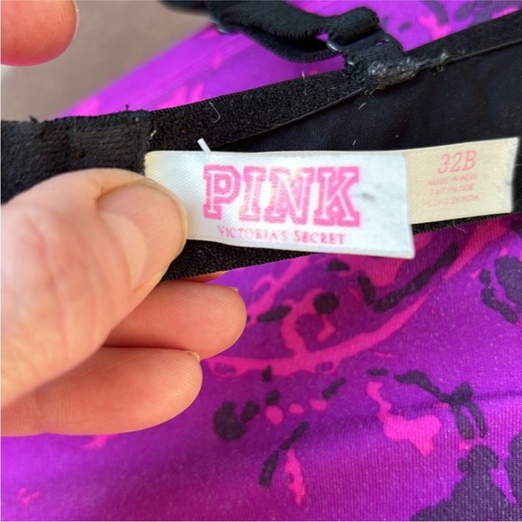 Victoria’s Bundle of 4 Bras - Picture 12 of 13